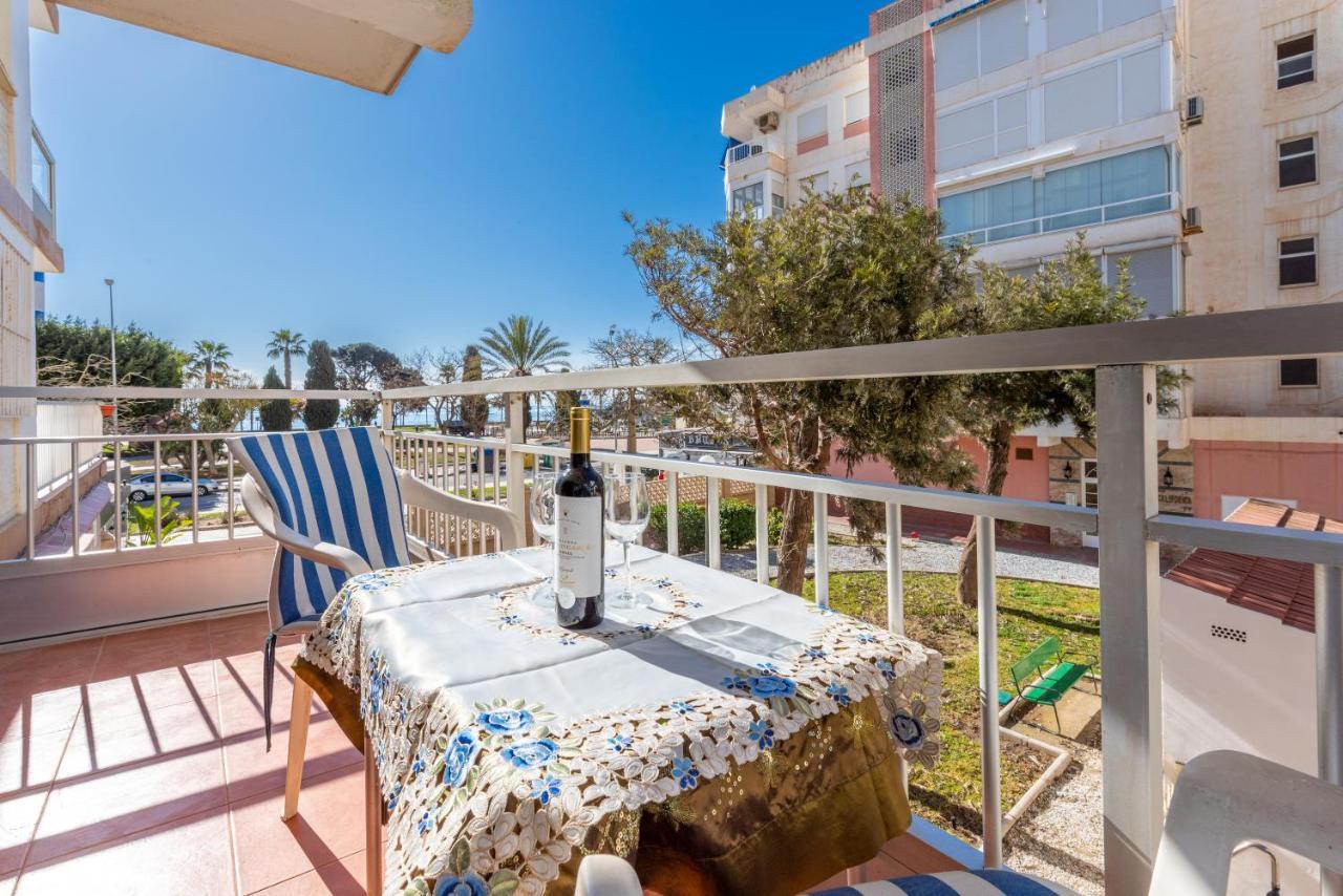 Seafront Apartment Torre Del Mar Exterior foto