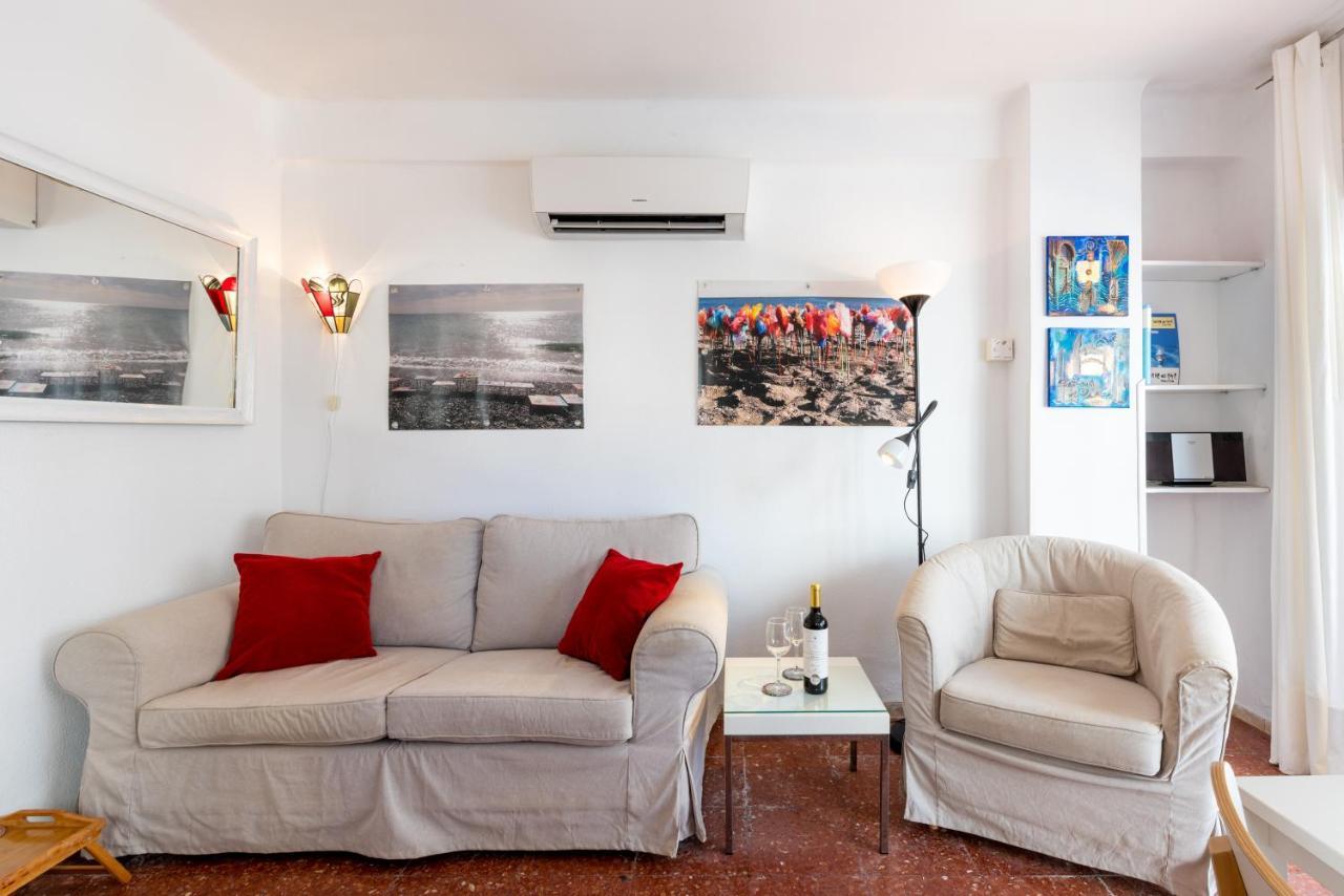Seafront Apartment Torre Del Mar Exterior foto